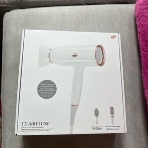 T3 Aireluxe White and Rose Gold Hair Dryer